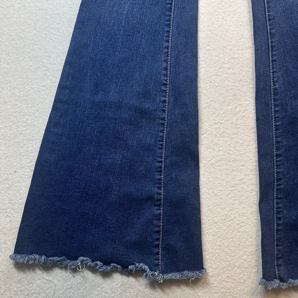 YMI Chloe High Rise Flare Jeans Women's Size 5 / 27 Blue Stretch Denim Cowgirl - Picture 5 of 15